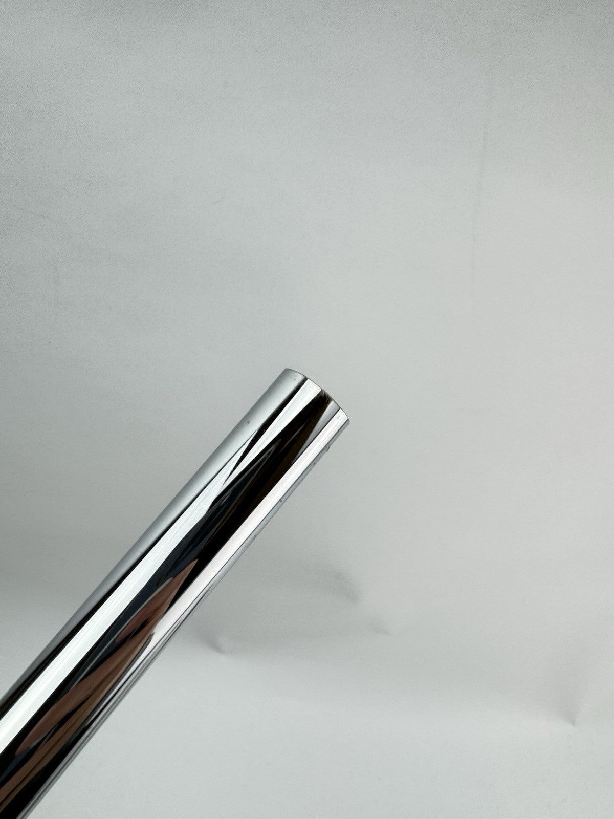 Dynamic Gold 120 Iron Shaft S300 Stiff Flex Steel 35.5” /0.355 Tapered /294188