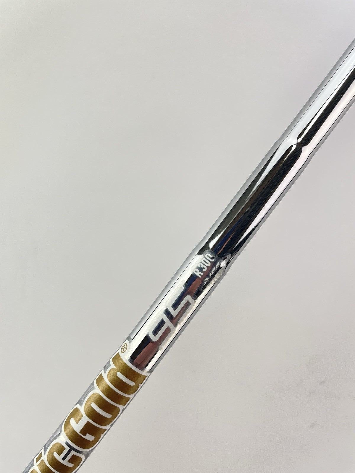 Dynamic Gold 95 Iron Shaft Vss Pro Regular Flex Steel 36 /0.355 Tapered /239205