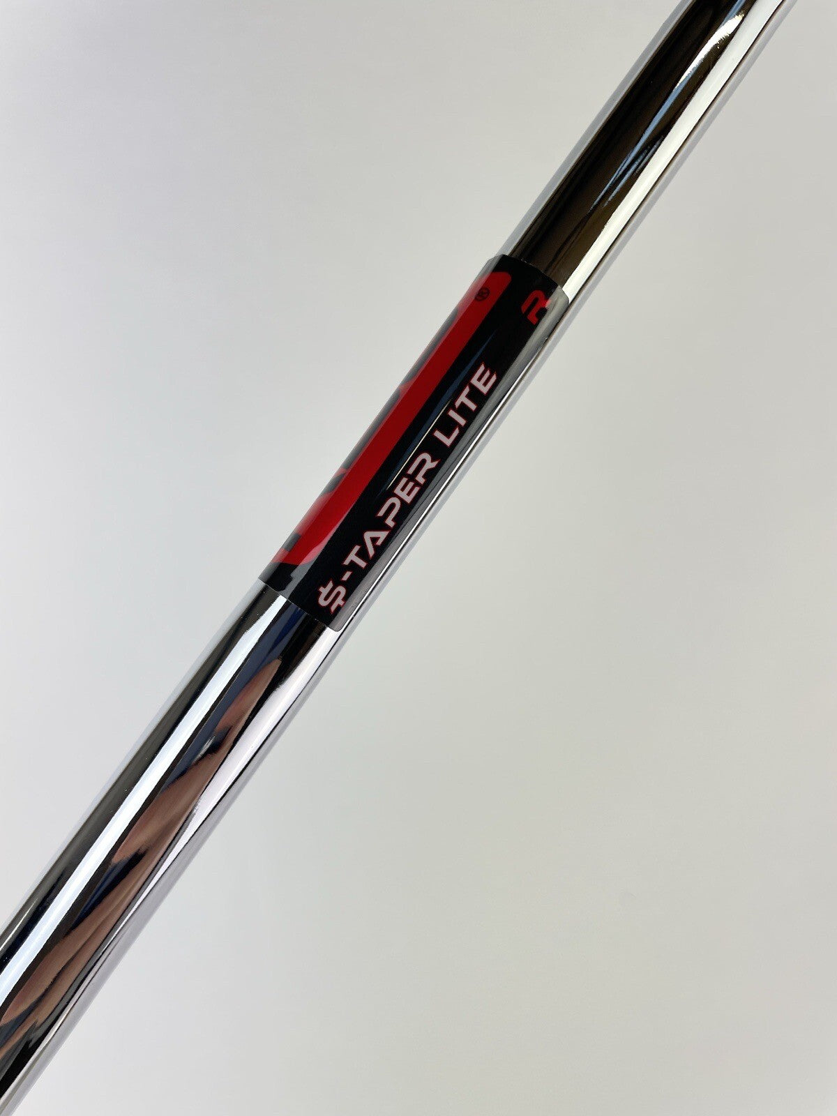 KBS $-Taper Lite Iron Shaft Regular Steel 36" /Cobra Grip/0.370 Parallel /134724