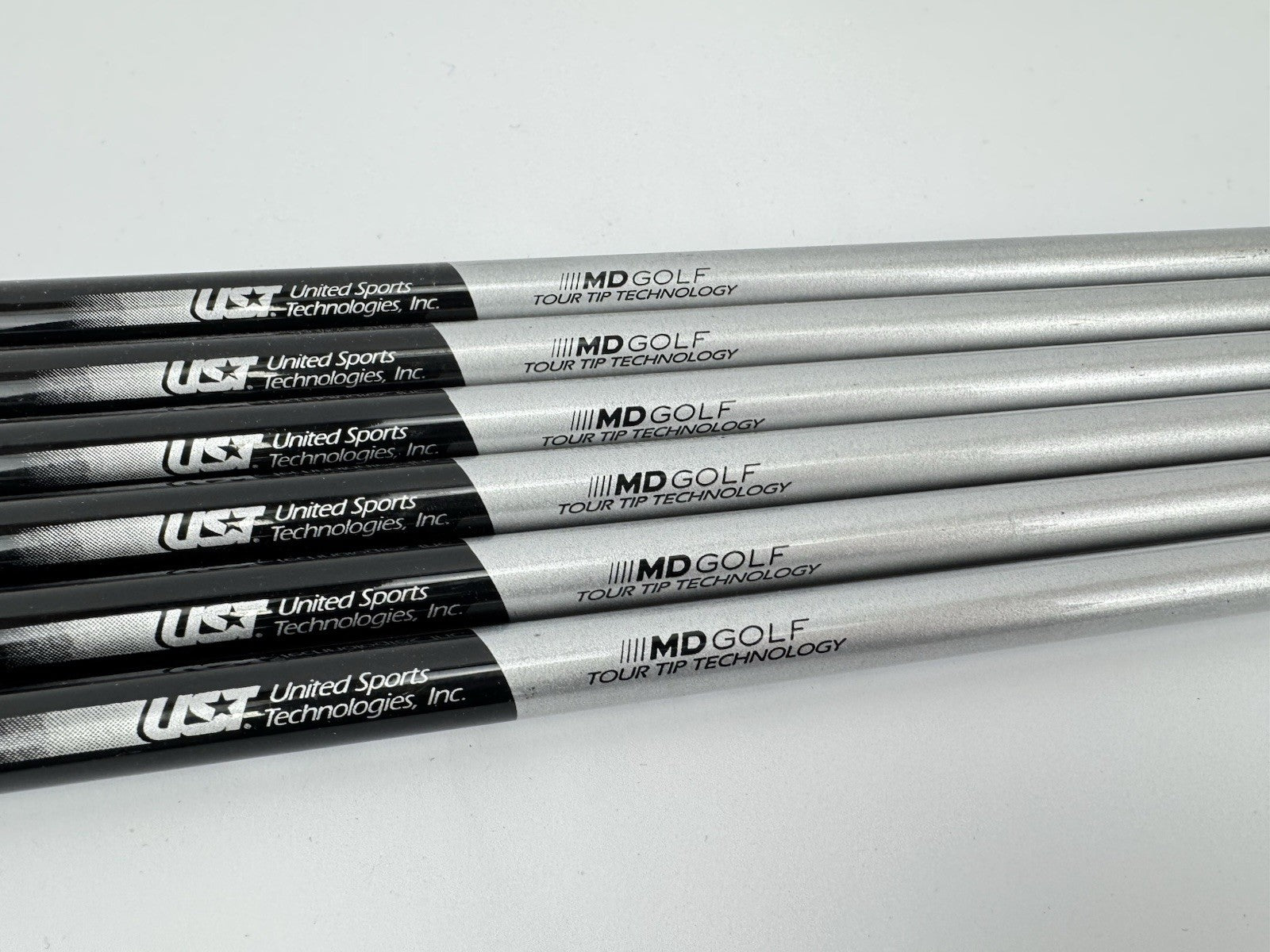 UST Iron Shaft Set (6) 65 Silver Series Stiff Graphite 0.370 Parallel /40”/312336