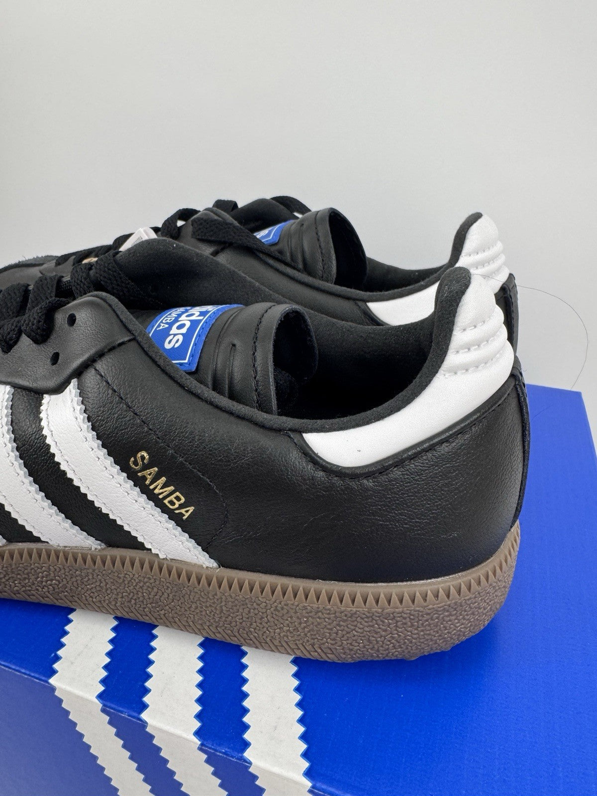 Adidas Samba Spikeless Golf Shoes Unisex UK Size 8 Black White Waterproof/314222