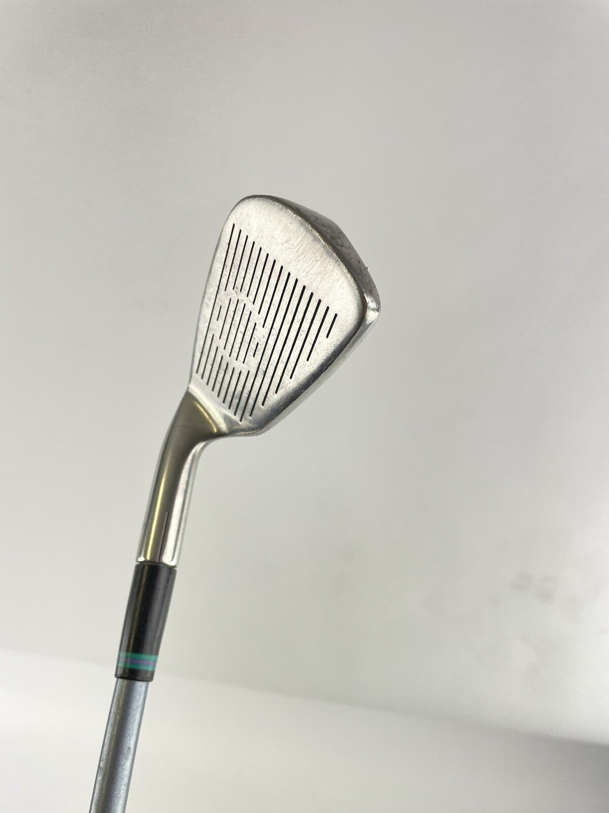 Cobra Lady 9 Iron Ladies Flex Graphite /Right Handed /New Grip / 1057412