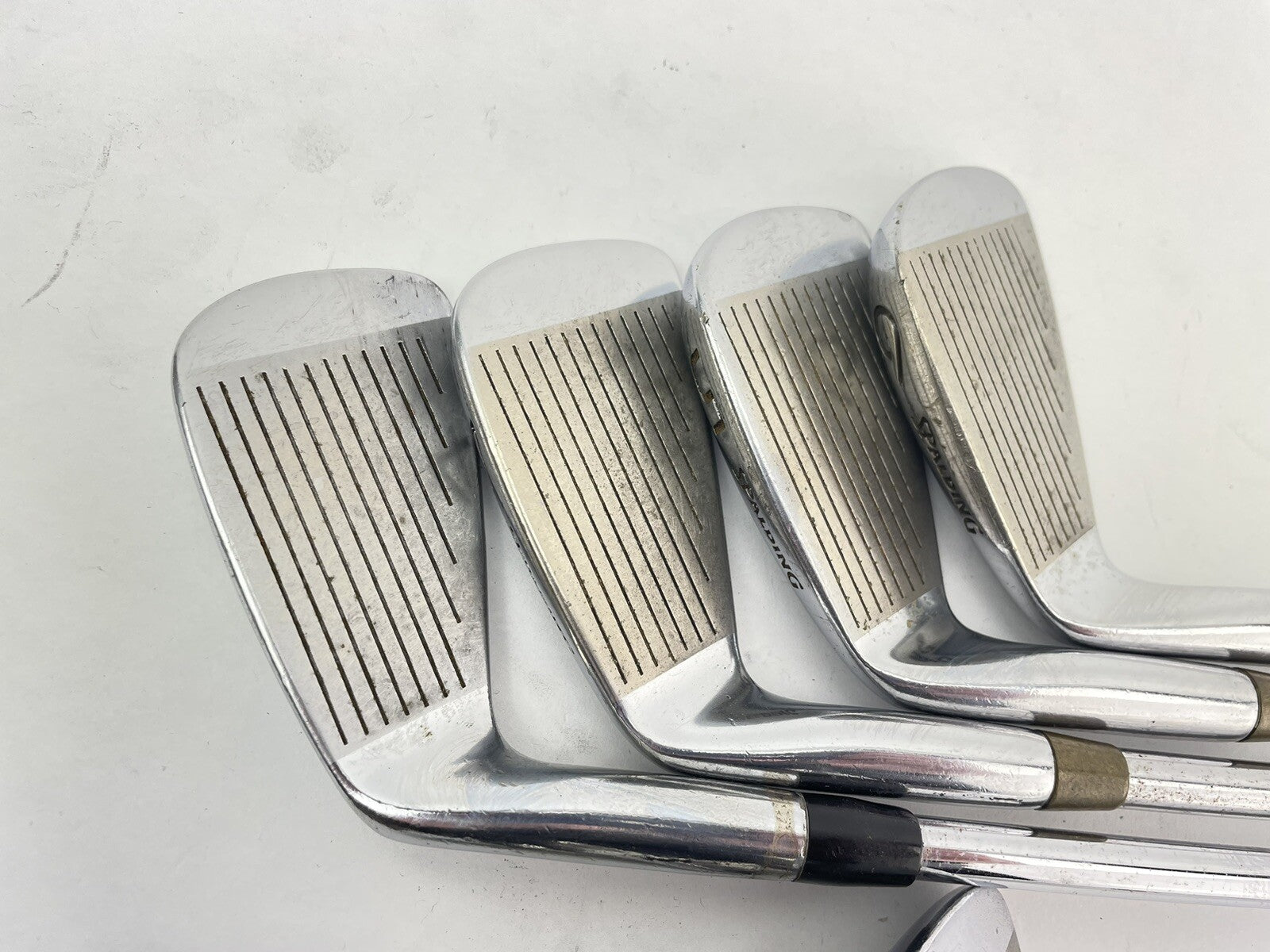Spalding Elite Iron Set 3-9 Irons Apollo Regular Steel /Right /New Grips /177936