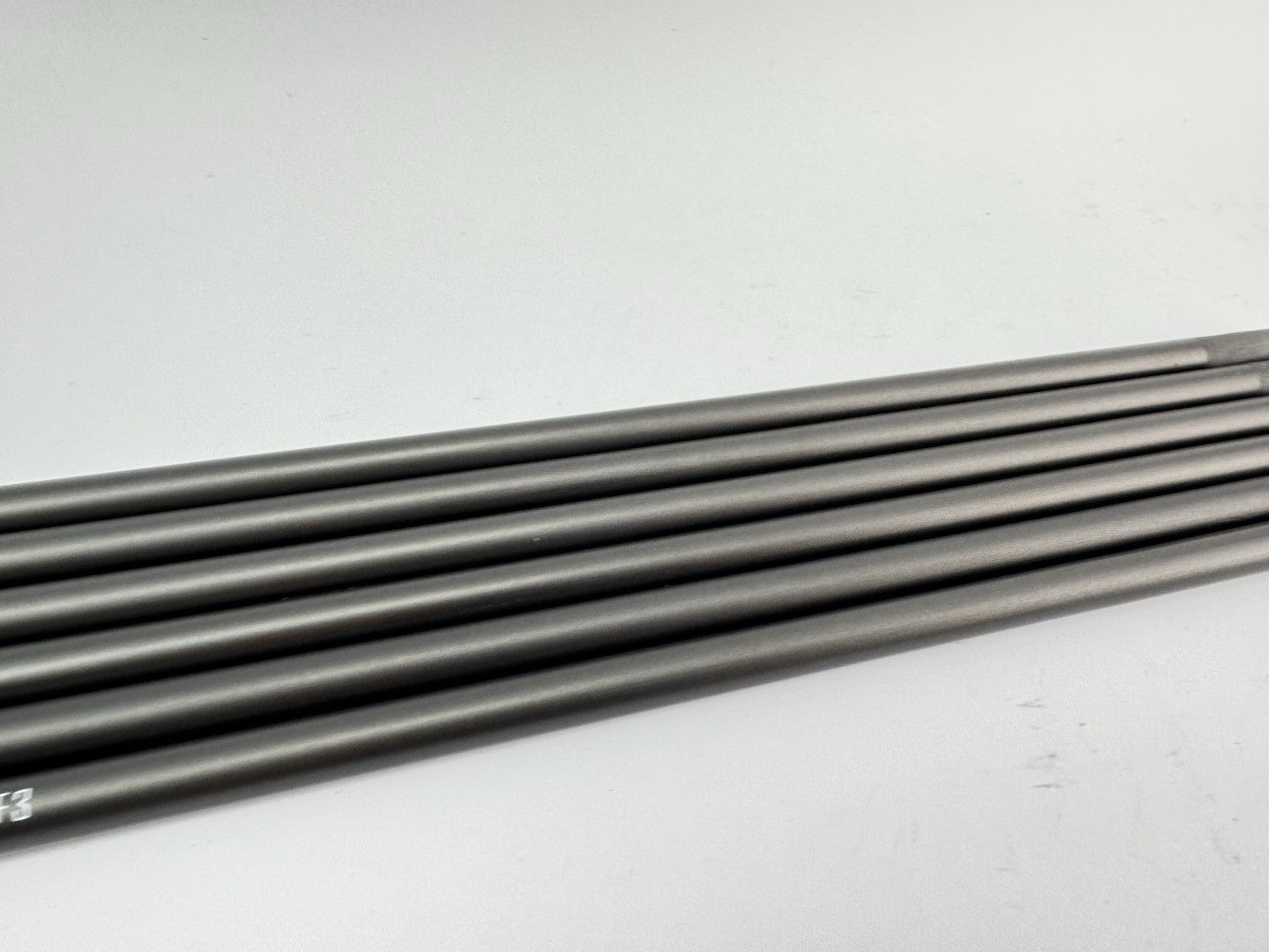 UST Recoil Iron Shaft Set (6) 760 ES F3 Regular Graphite 0.355 Tapered /285535