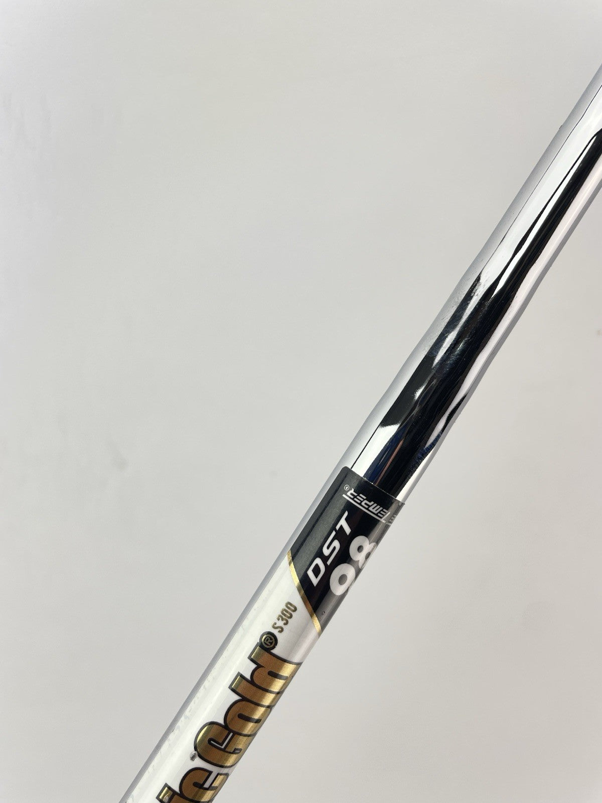 Dynamic Gold DST 98 Iron Shaft Stiff Flex Steel 35.5 /0.355 Tapered /264037