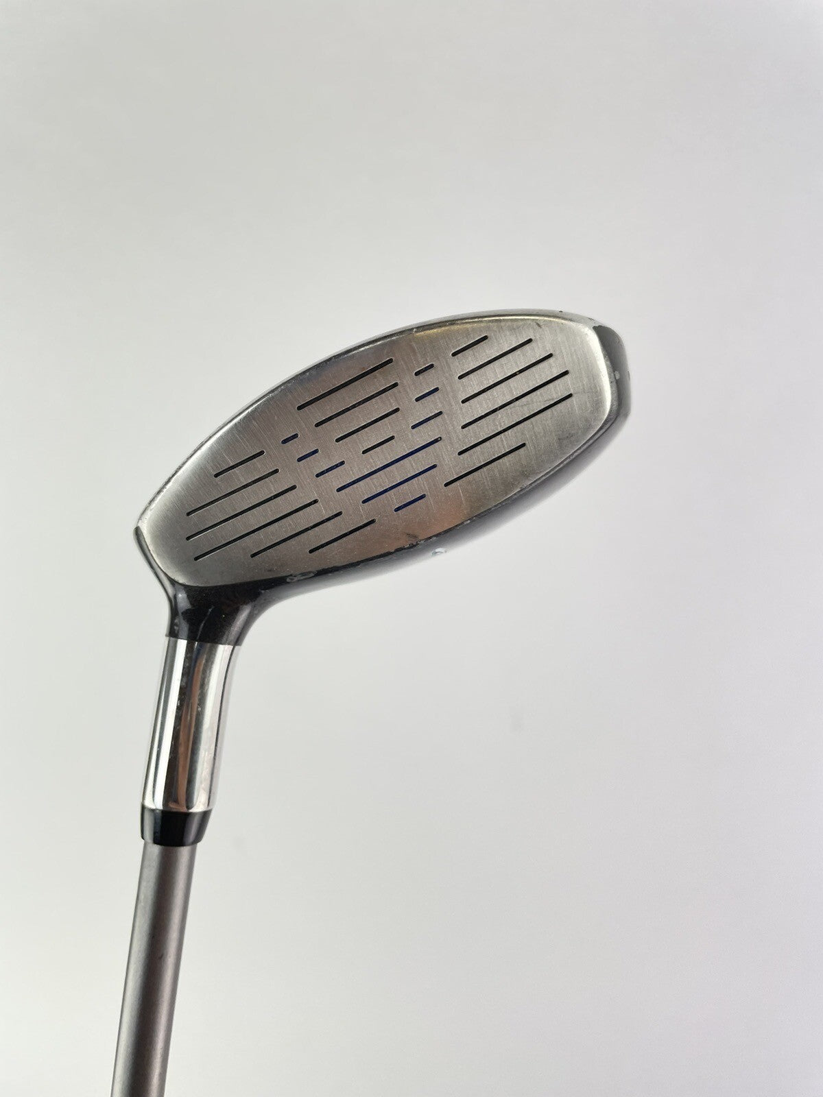 Tiger Shark Ladies 5 Hybrid 24* Womens Flex Graphite /Right /New Grip /121596