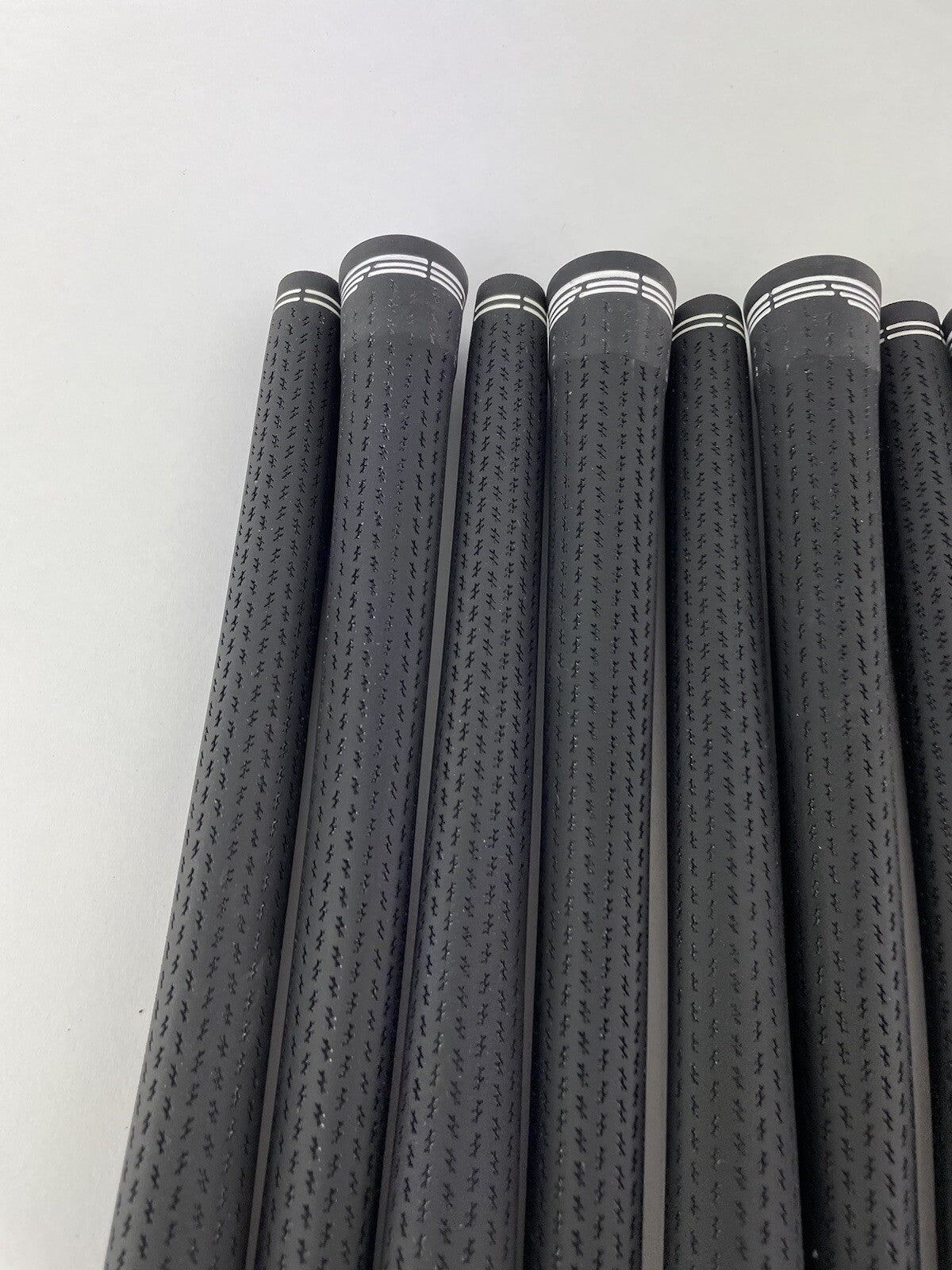 Lamkin Cobra Golf Grips Full Set (13) Standard /+58R /Black/White /Brand New3