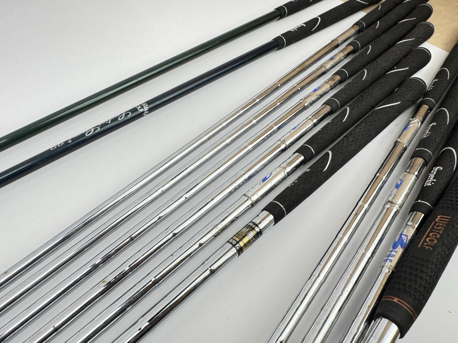 Ladies Golf Package Set Callaway Wilson 12 Clubs /Right /New Grips /Bag /3502217