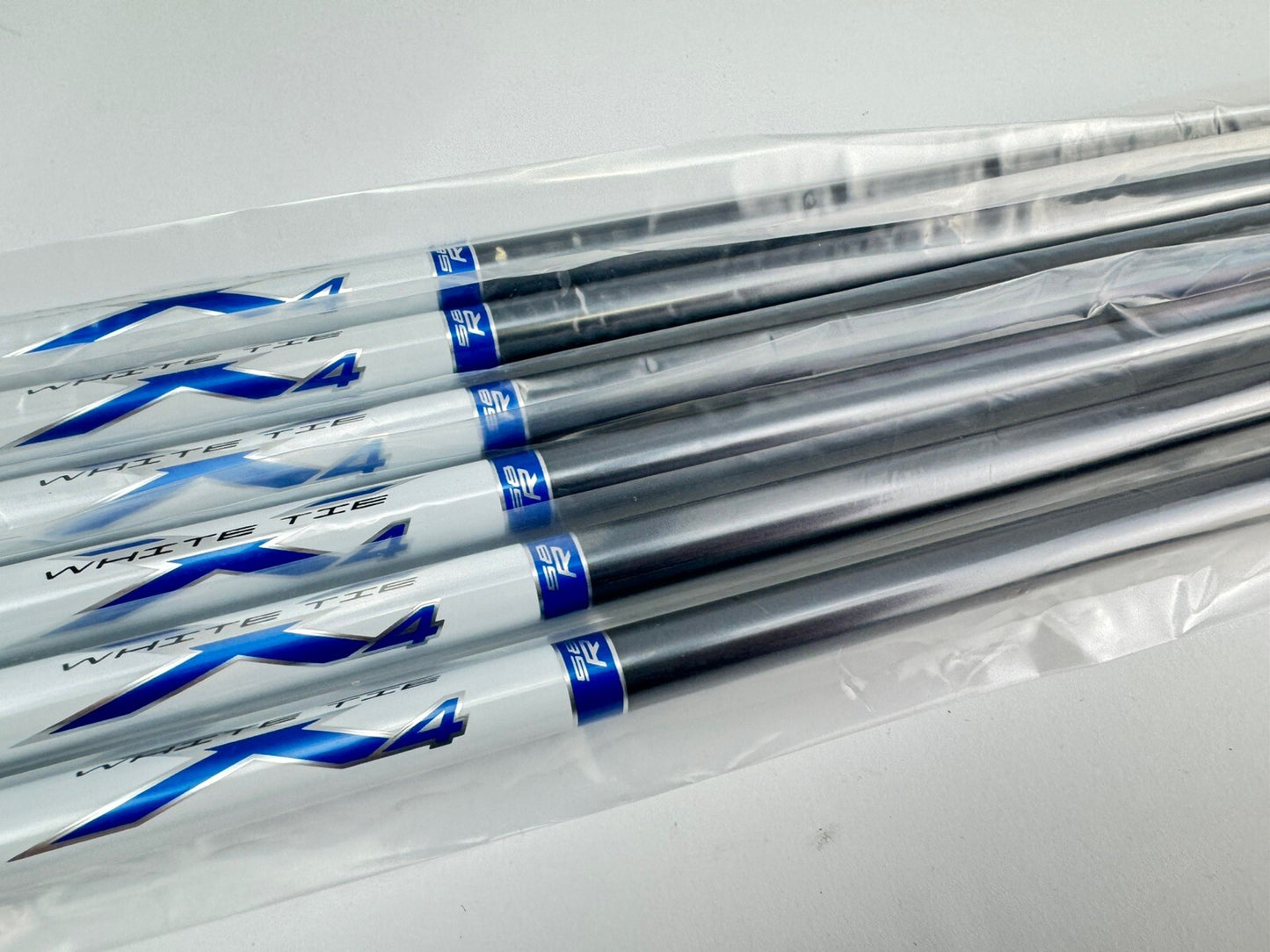 Matrix Iron Shaft Set (7) White Tie Regular Graphite 42” /0.370 Parallel /223924