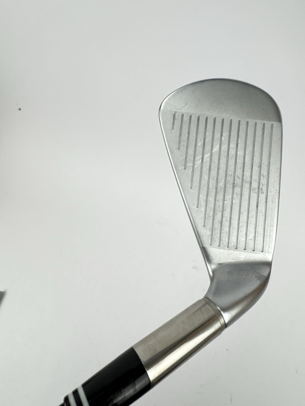 Srixon ZX4 7 Iron Left Handed Regular Graphite +1” /New Grip /Demo /3315712