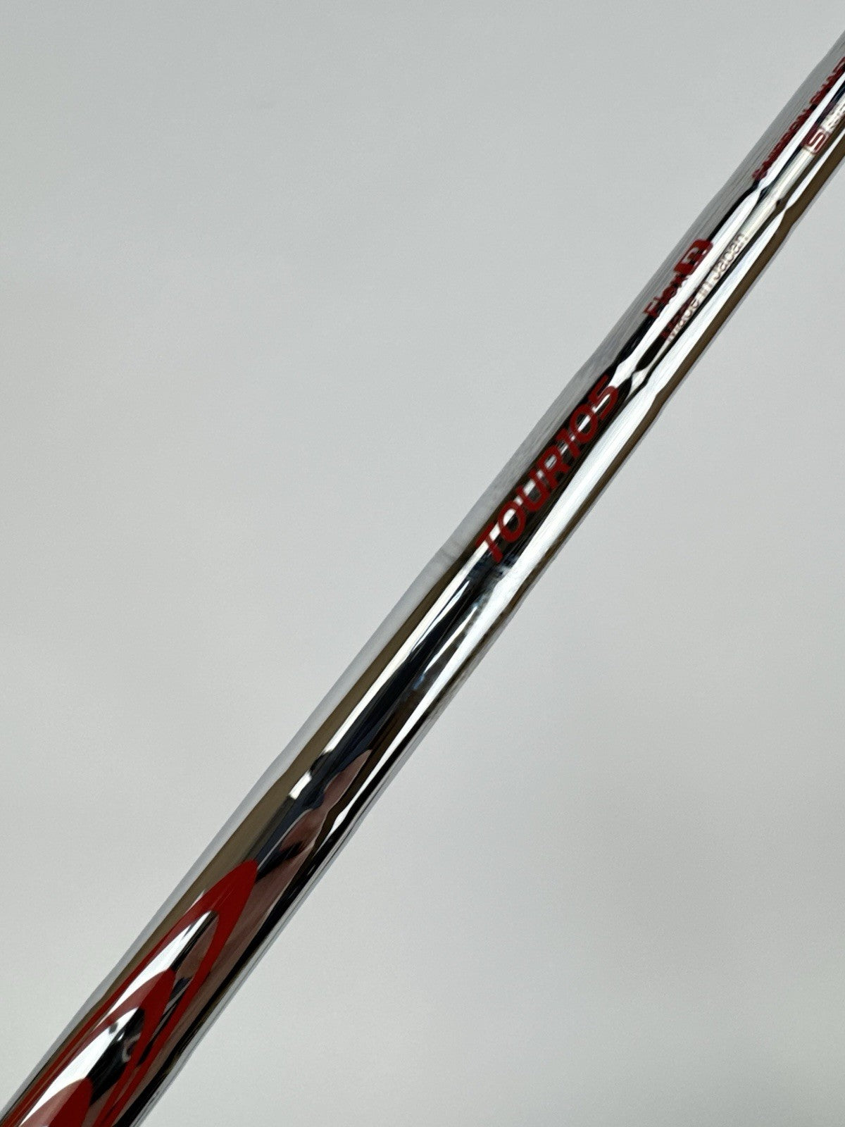 Nippon Modus3 Iron Shaft Tour105 Regular Flex Steel 35.25”/0.355 Tapered /332847