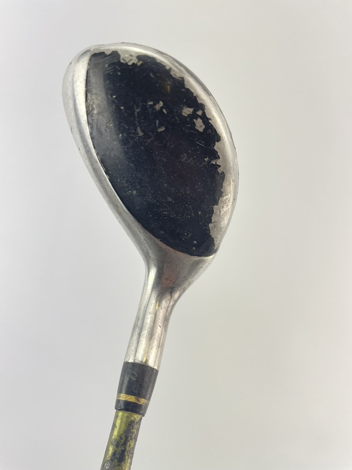 Mens Golf Hybrid 19* Attack Mid Regular Flex Graphite /Right /New Grip /215758