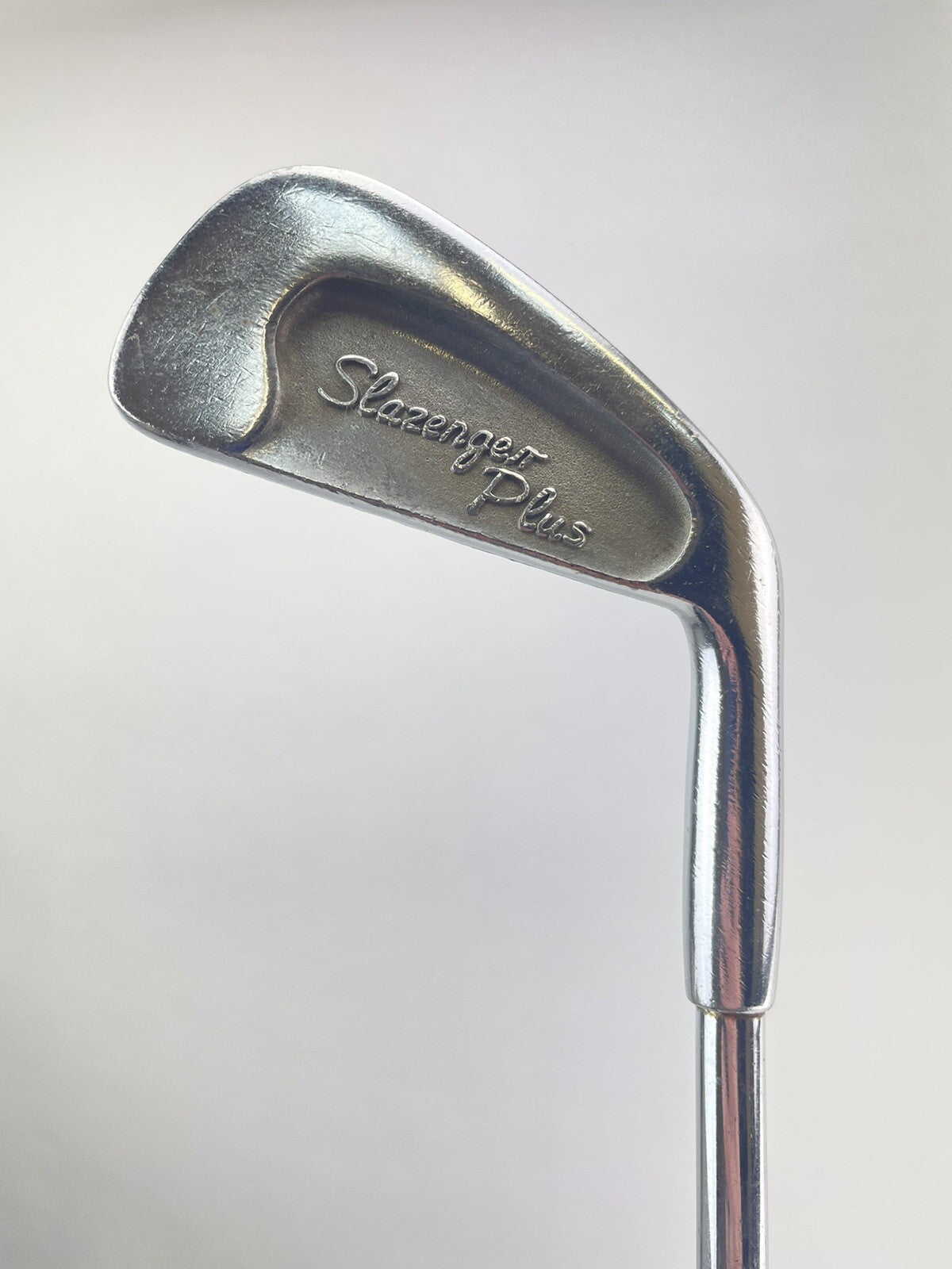 Slazenger Plus 2 Iron Regular Flex Steel /Right Handed /New Grip /205290