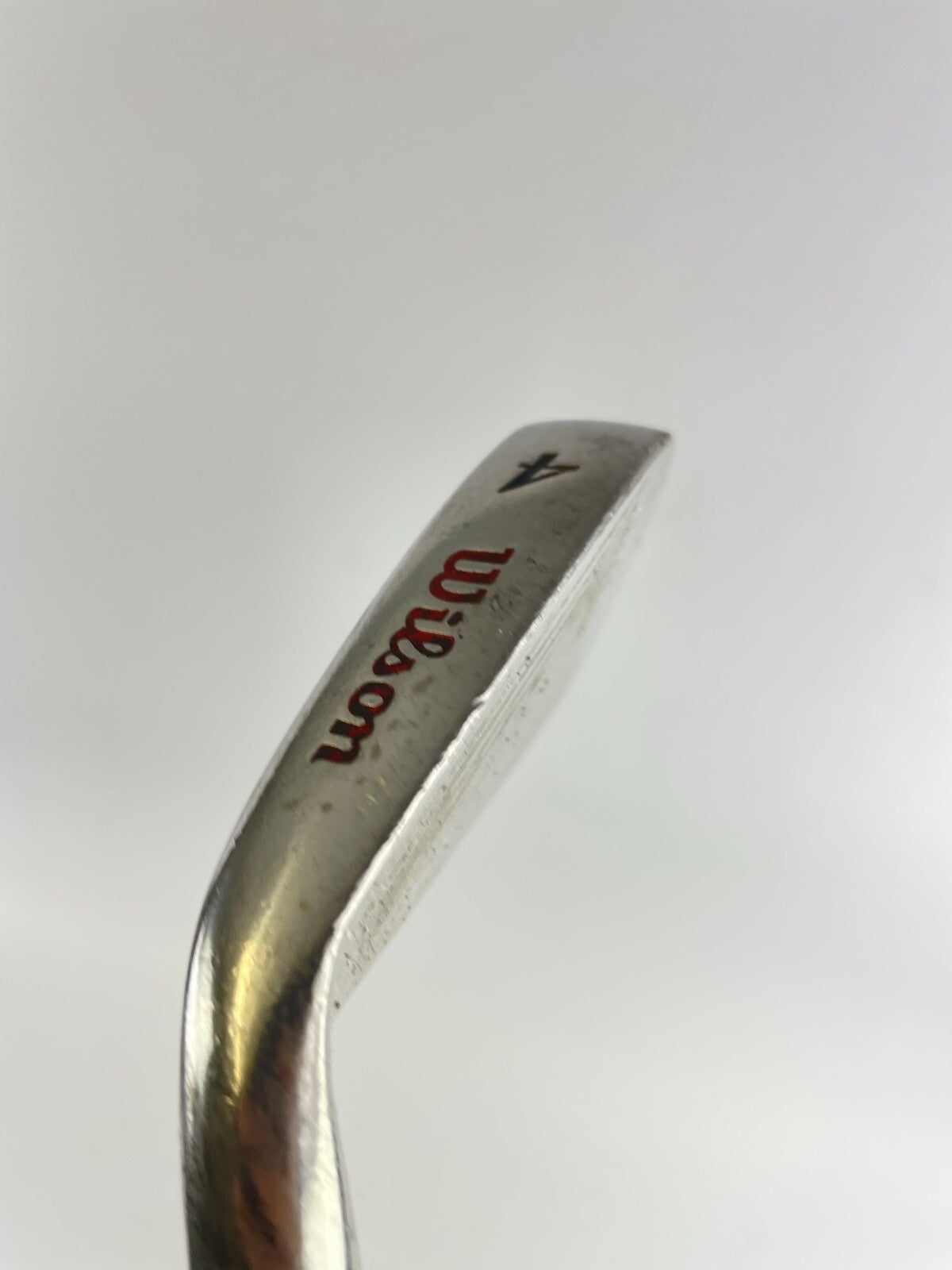 Wilson Fatshaft 4 Iron Regular Flex Graphite /Wilson Grip /Right Handed /102876