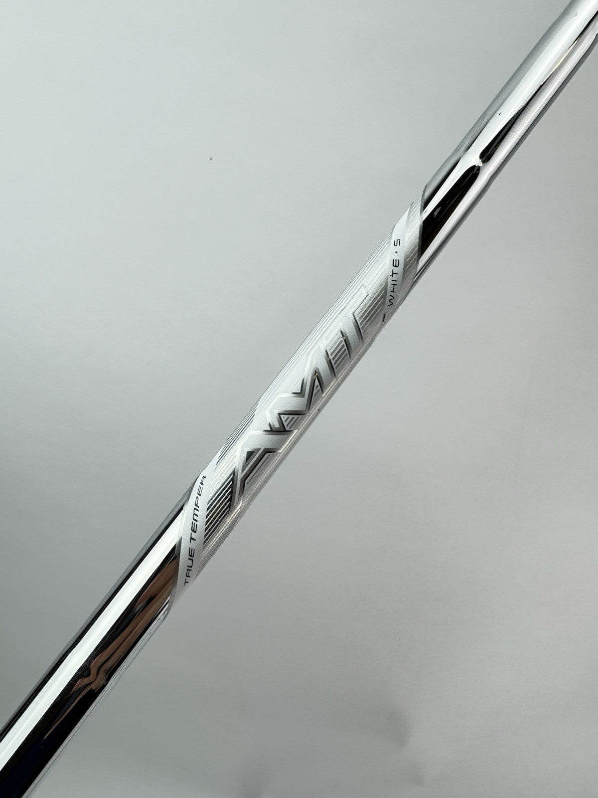 True Temper AMT White Iron Shaft Stiff Flex Steel 34.75” /0.355 Tapered /292230
