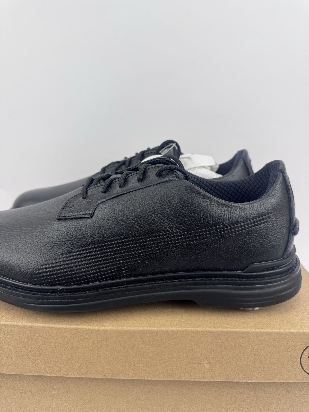 Puma Royale Spiked Golf Shoes Men's Size UK 11 Black Waterproof Comfort/320961