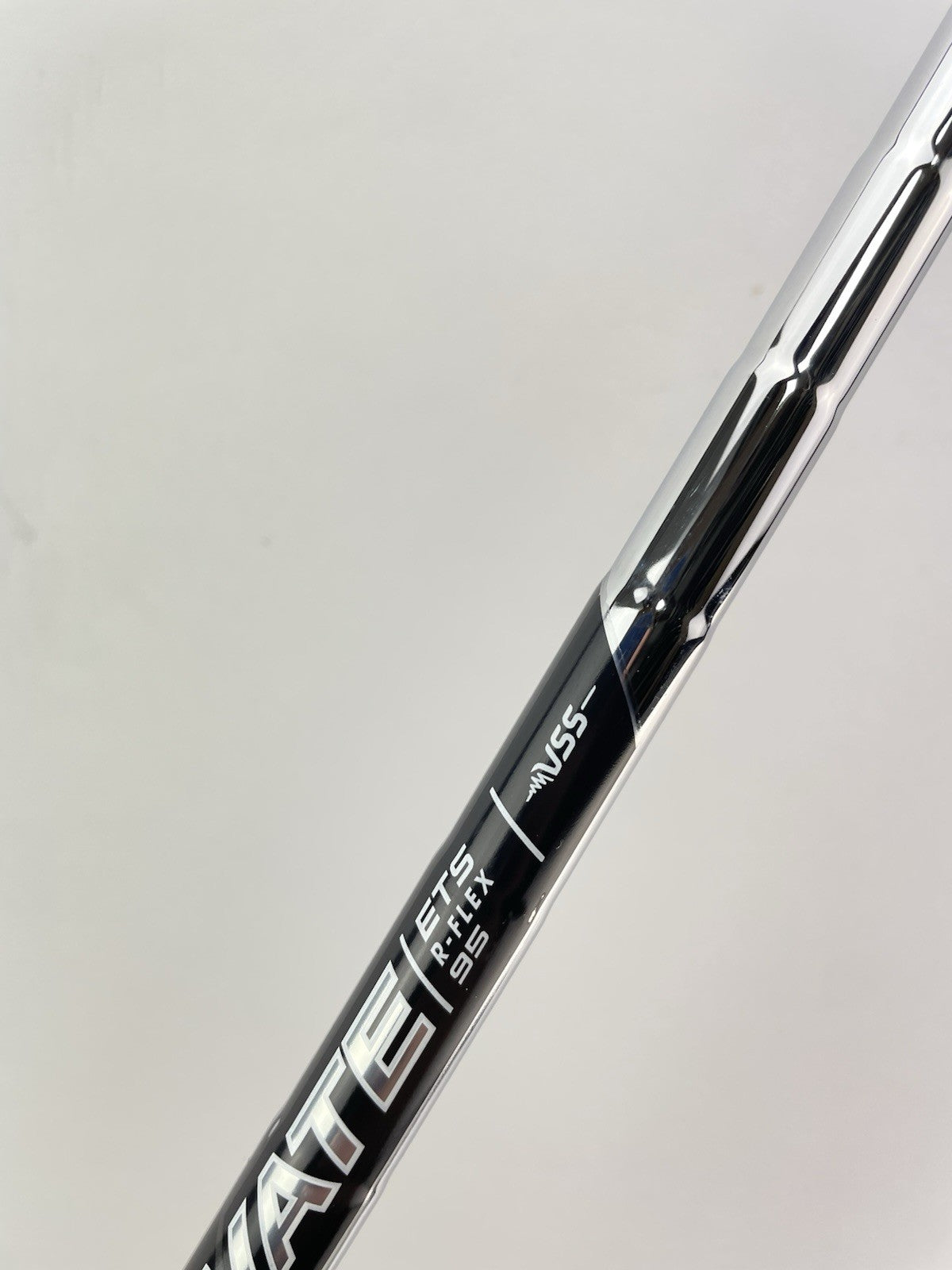 Elevate ETS 95 Iron Shaft Regular Flex Steel 36 /0.370 Parallel /265125