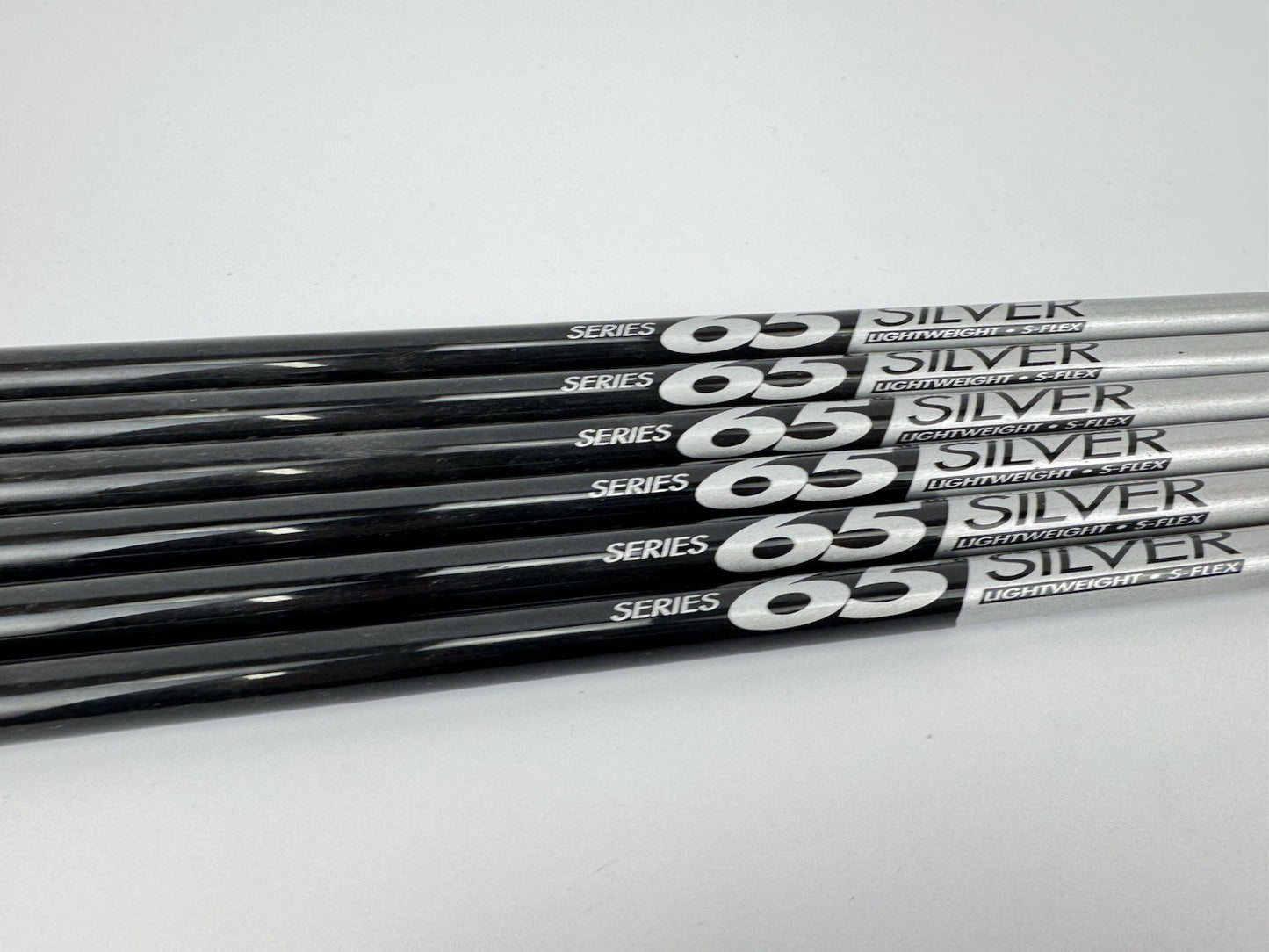UST Iron Shaft Set (6) 65 Silver Series Stiff Graphite 0.370 Parallel /40”/312332