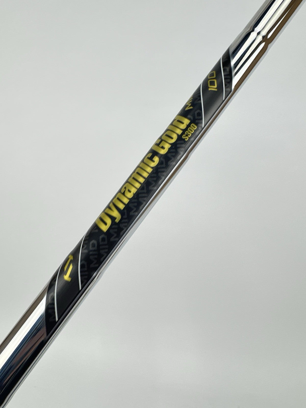 Dynamic Gold Mid 100 Iron Shaft S300 Stiff Flex Steel 35.5”/0.370 Parallel/317484