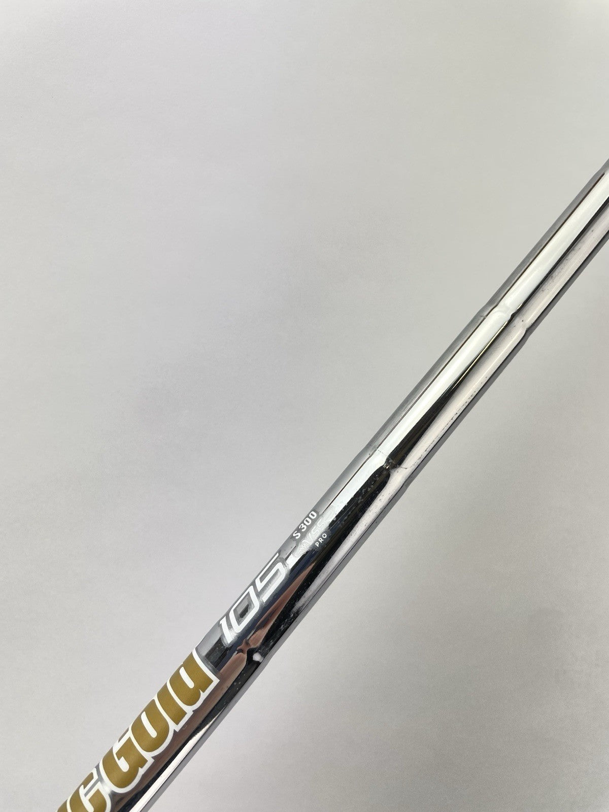 Dynamic Gold 105 Iron Shaft Vss Pro Stiff Flex Steel 35.25 /0.355 Tapered /281758