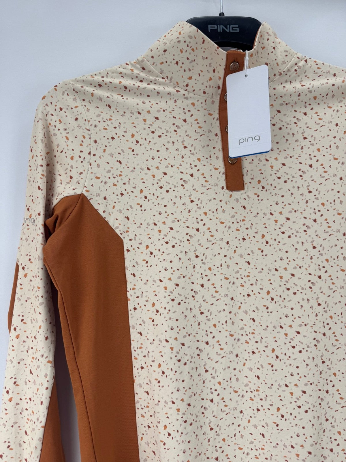 Ping Lolette Antique White Multi Auburn Women's Top Size 10 Long Sleeve/373615