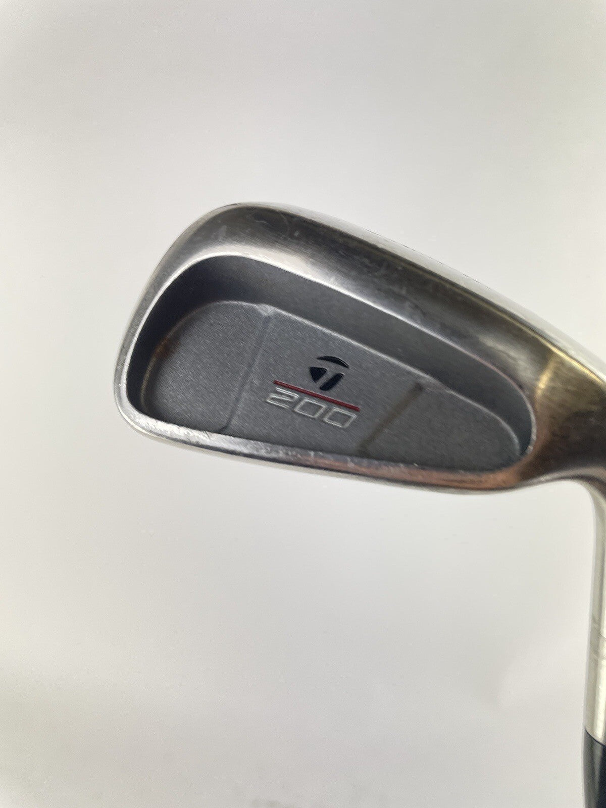Taylormade 6 Iron 200 Series Stiff Steel /Right Handed /Good Grip /127421