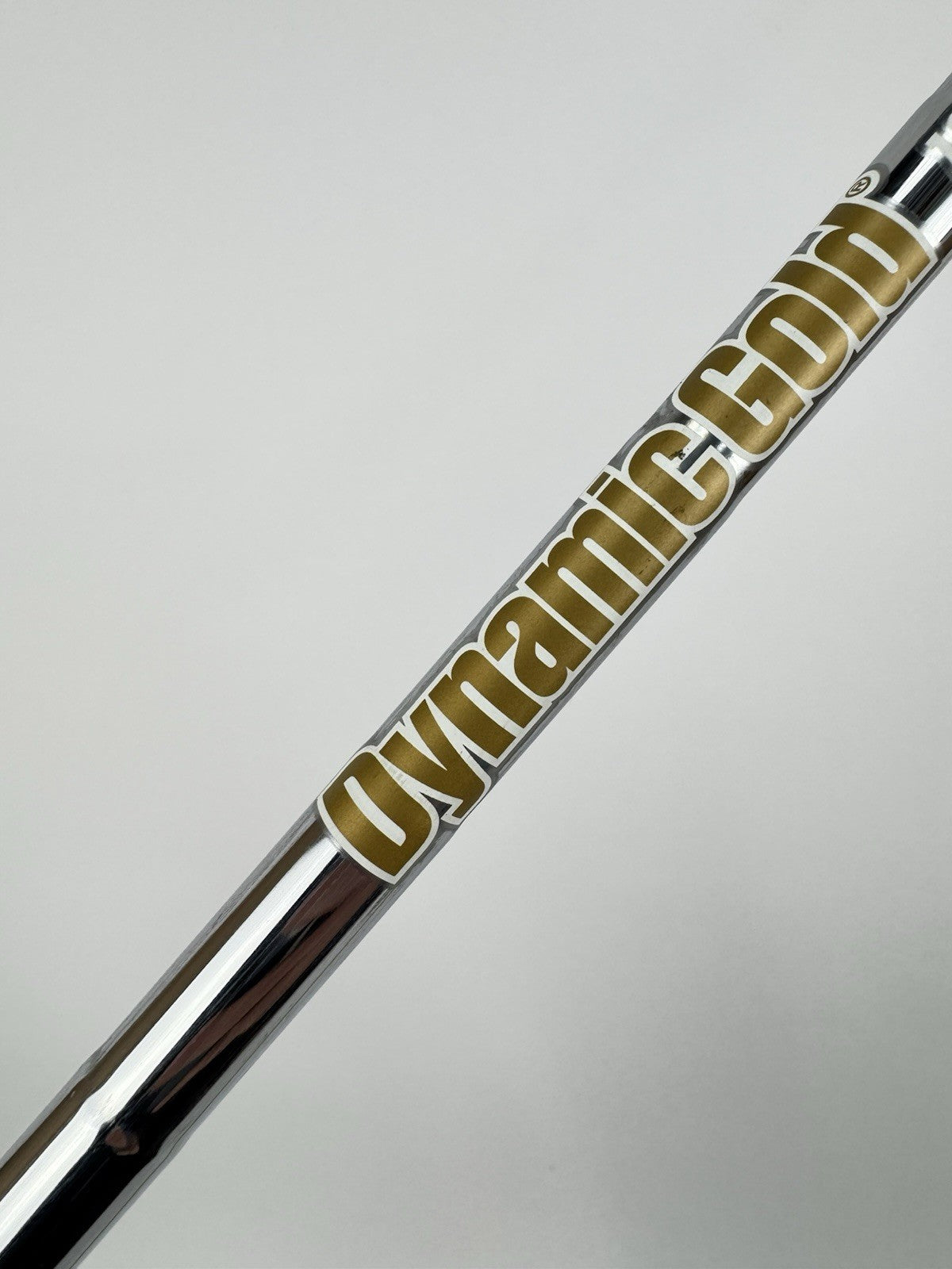 Dynamic Gold 105 Iron Shaft R300 Regular Flex Steel 35.25” /0.355 Tapered /326021