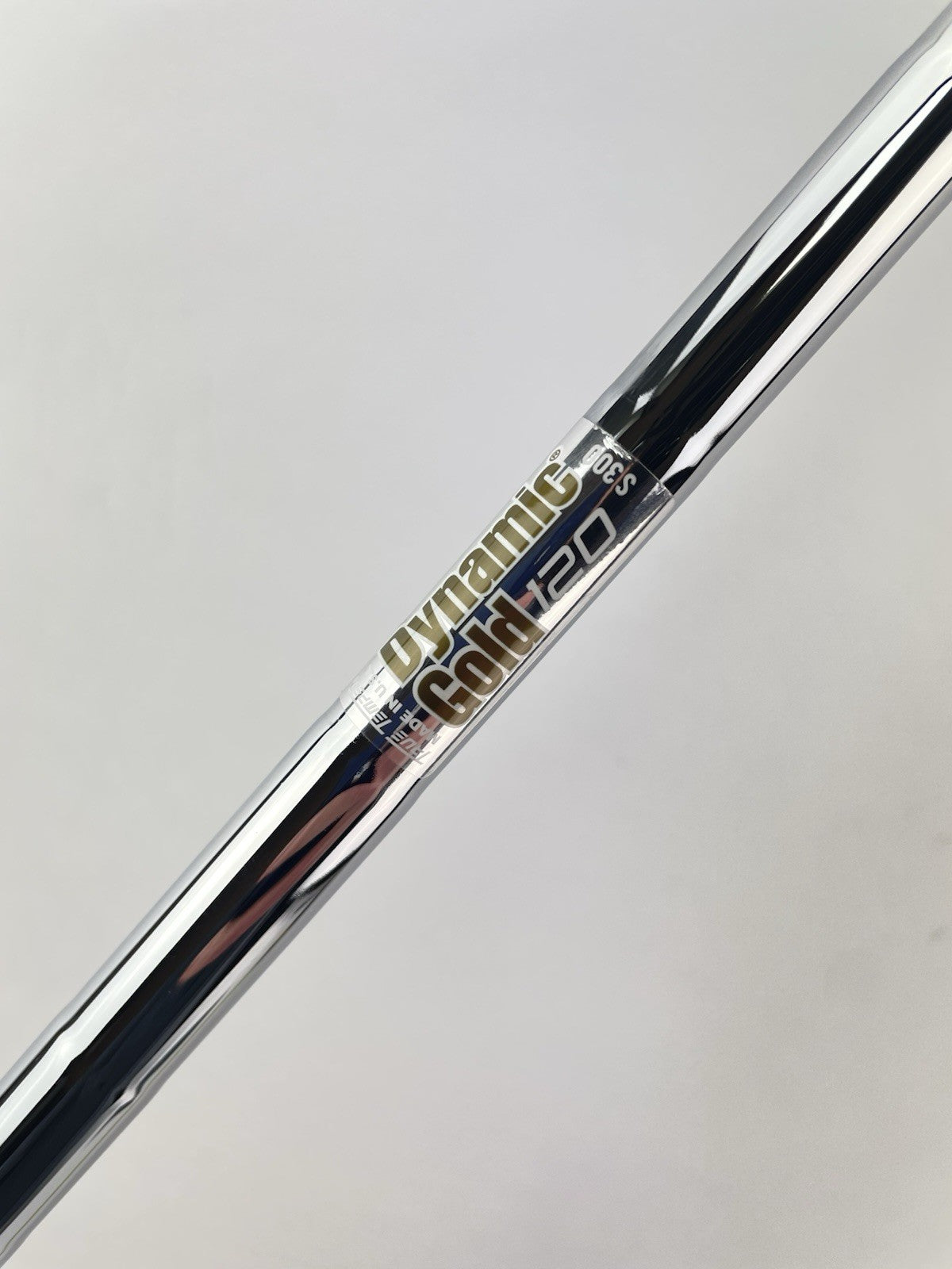 Dynamic Gold 120 Iron Shaft S300 Stiff Flex Steel 35 /0.355 Tapered /239180