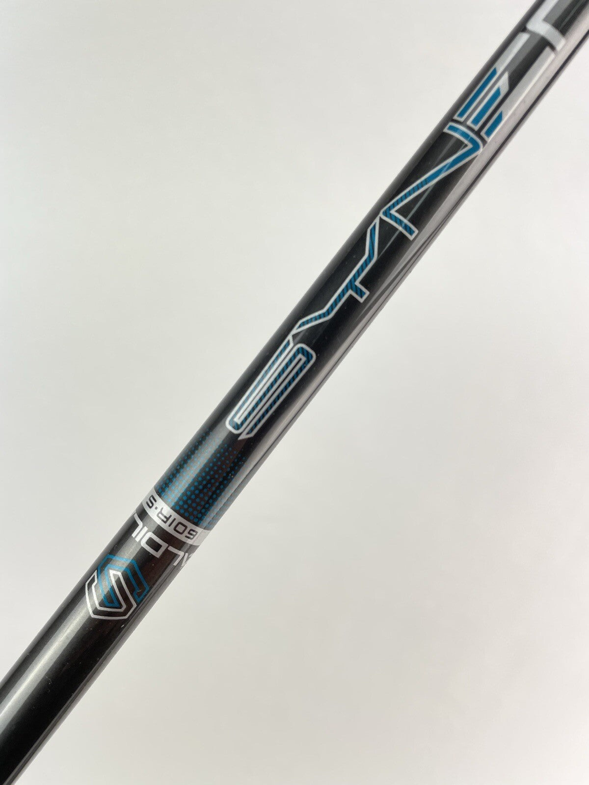 Aldila Synergy Iron Shaft Stiff Flex Graphite 35.25" /0.370 Parallel /175101
