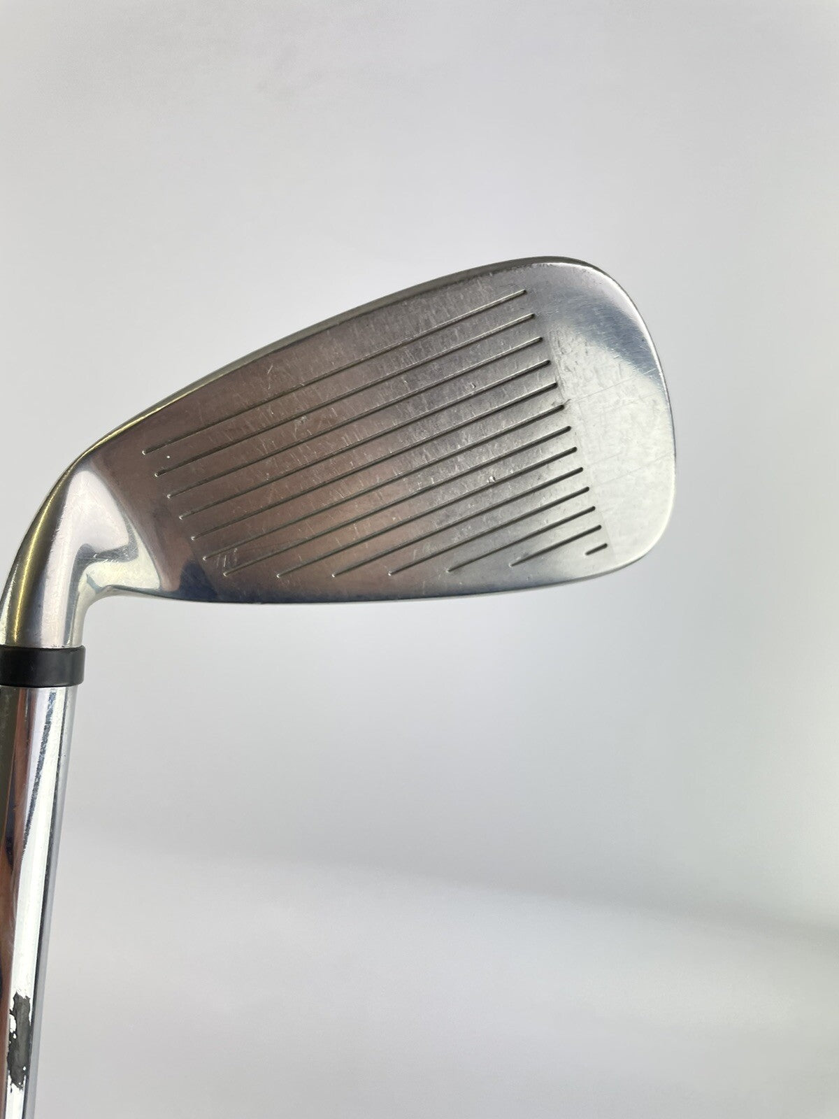 Wilson Golf 6 Iron Deep Red II Regular Steel /Right /New Grip /950010