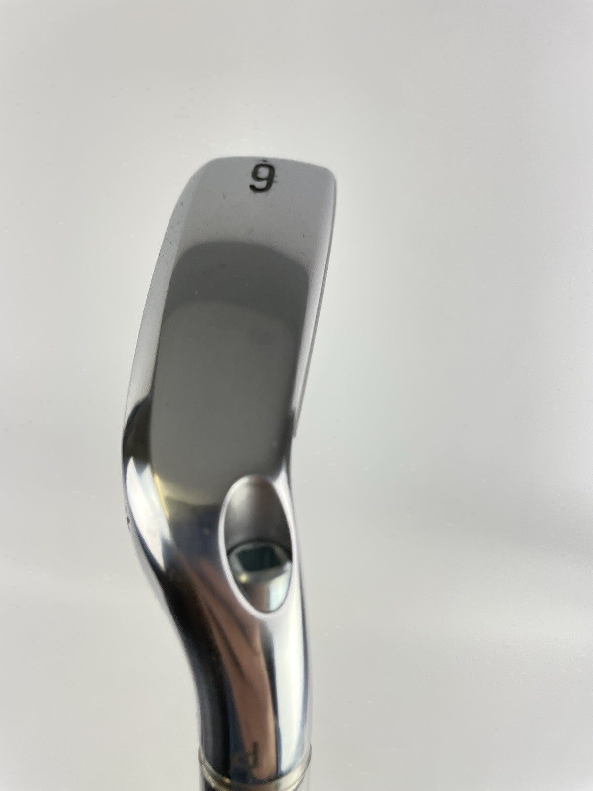 Cleveland 588MT 6 Iron Catalyst 5.5 Regular Graphite /Right /New Grip /92107