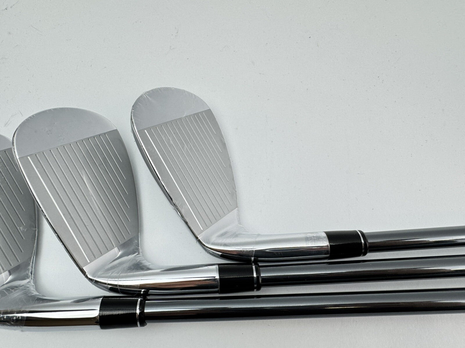 Yonex Royal Ezone Wedge Set 43*, 49*+55* Senior Graphite /Right /New /216015
