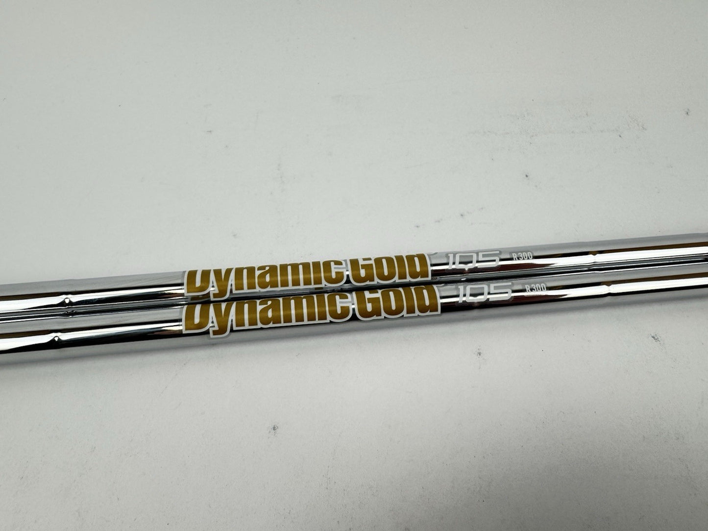 Dynamic Gold Wedge Shaft Set (2) 105 R300 Regular Steel 0.355 Tapered /314890