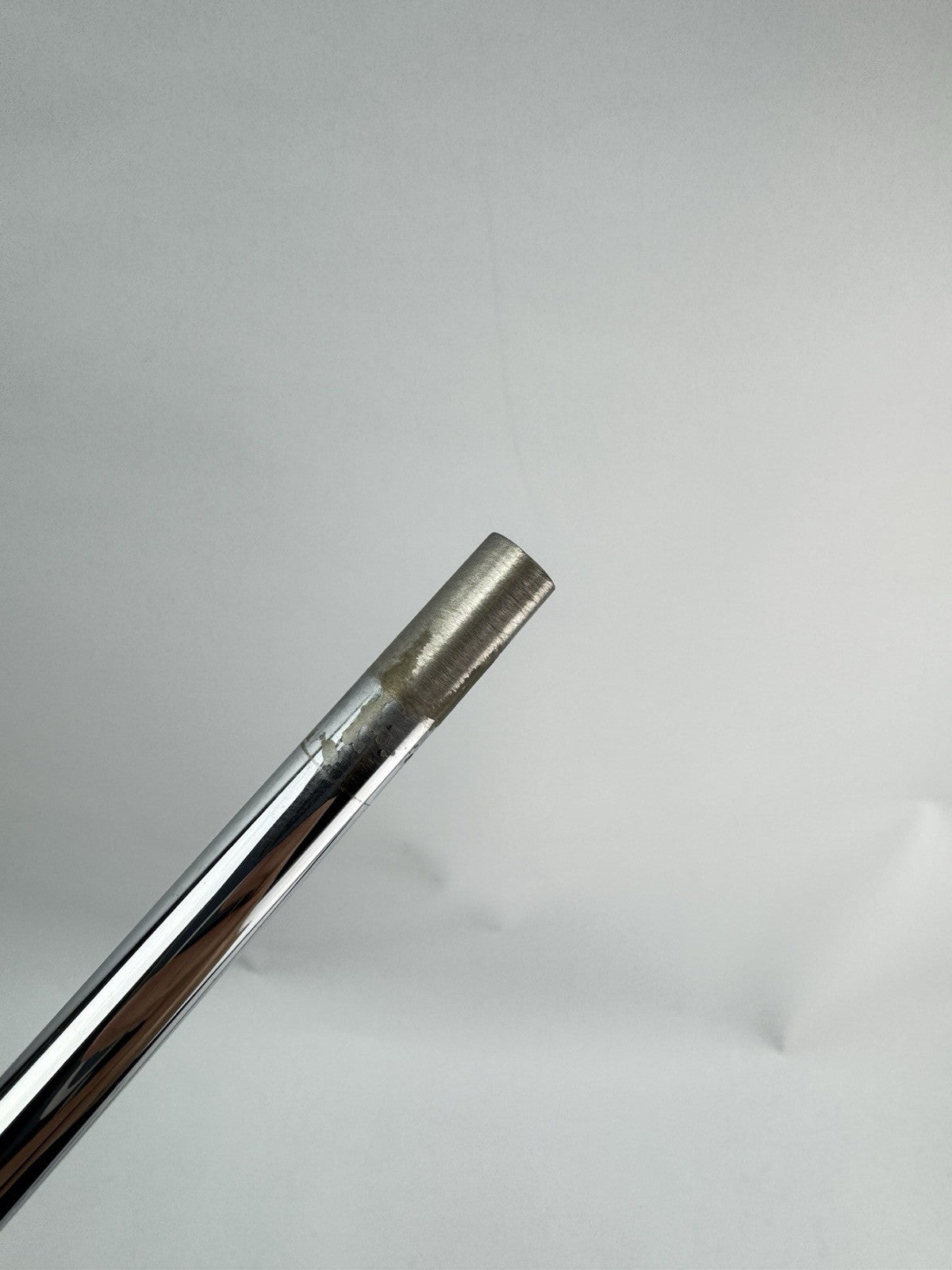 True Temper AMT Red Iron Shaft Regular Flex Steel 34.75” /0.355 Tapered /292407