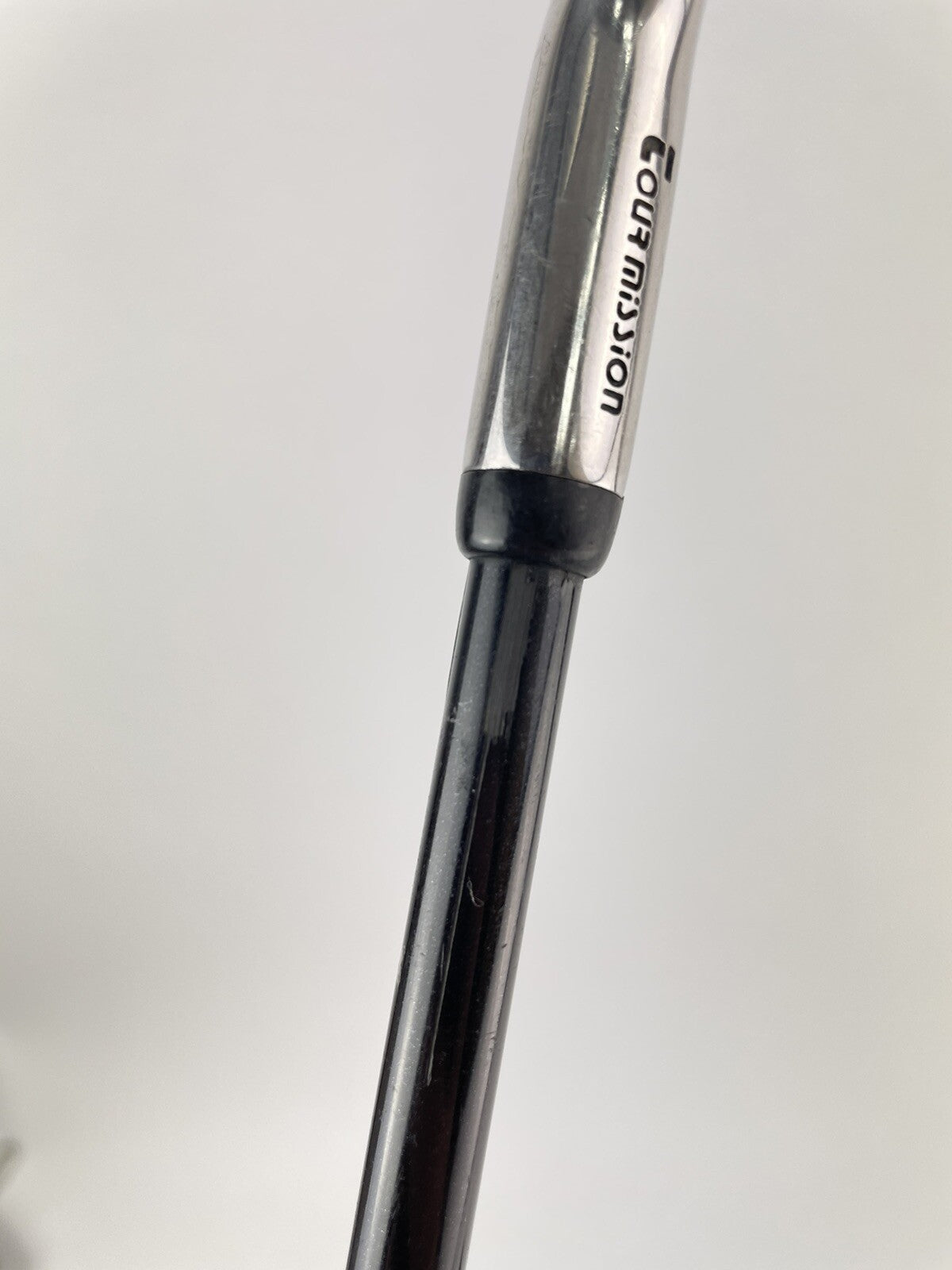 Mens Golf 8 Iron Tour Mission Regular Graphite /Right Hand /New Grip /1898818