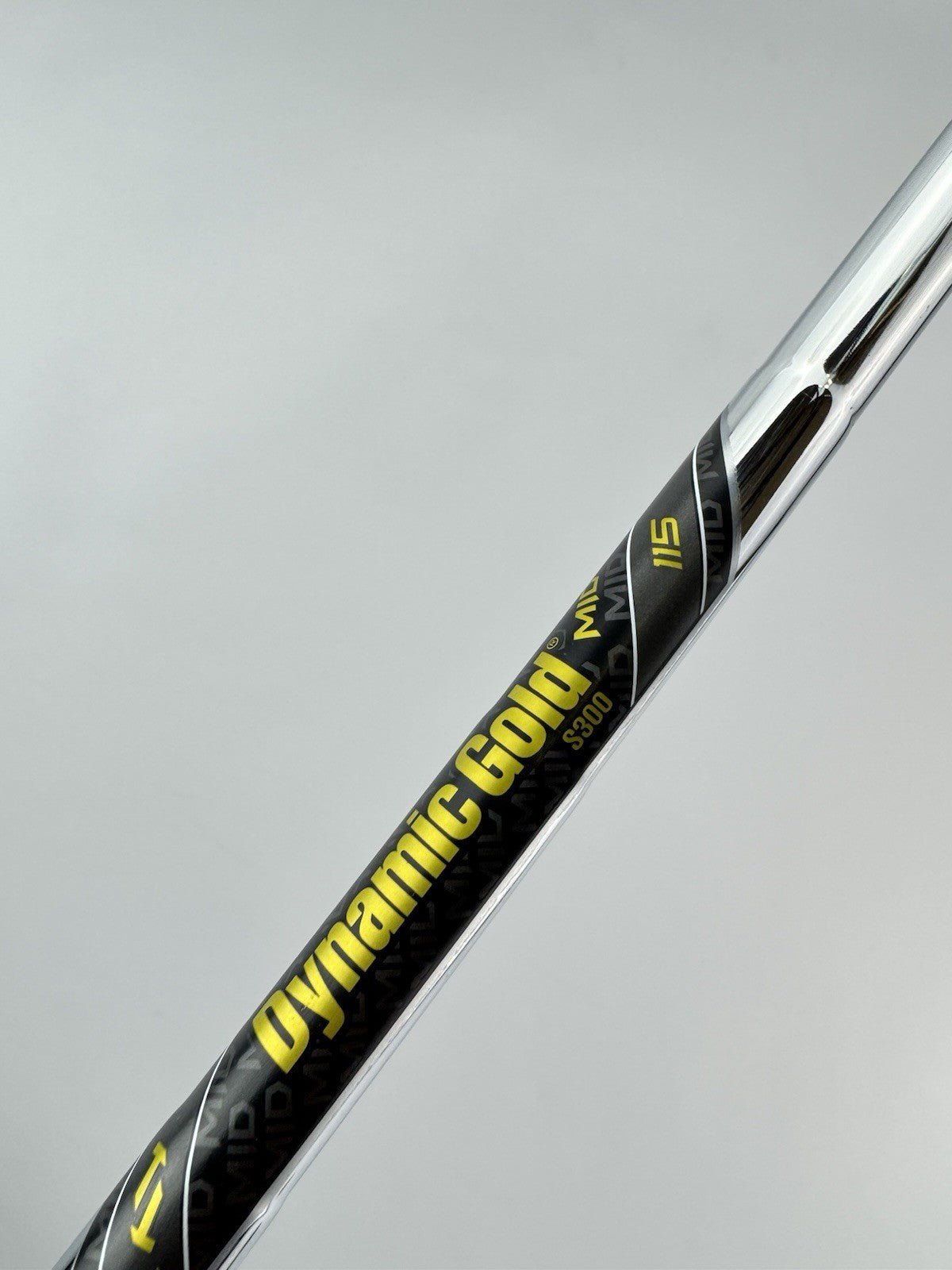 Dynamic Gold Mid 115 Iron Shaft Stiff Flex Steel 35.5” /0.355 Tapered /306314