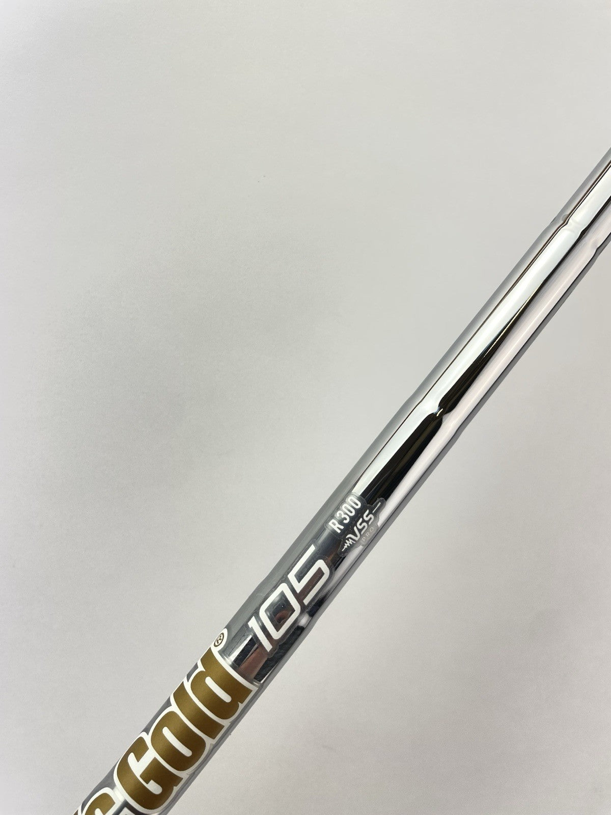 Dynamic Gold 105 Iron Shaft Vss Pro Regular Flex Steel 35.75” /0.355 Taper/295956