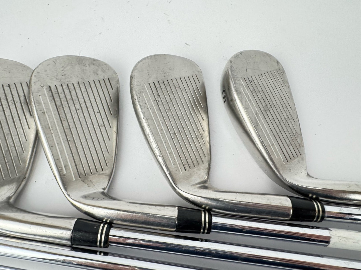 TaylorMade R7 Iron Set 5 SW Regular Flex Steel Right Handed New Grips/367277