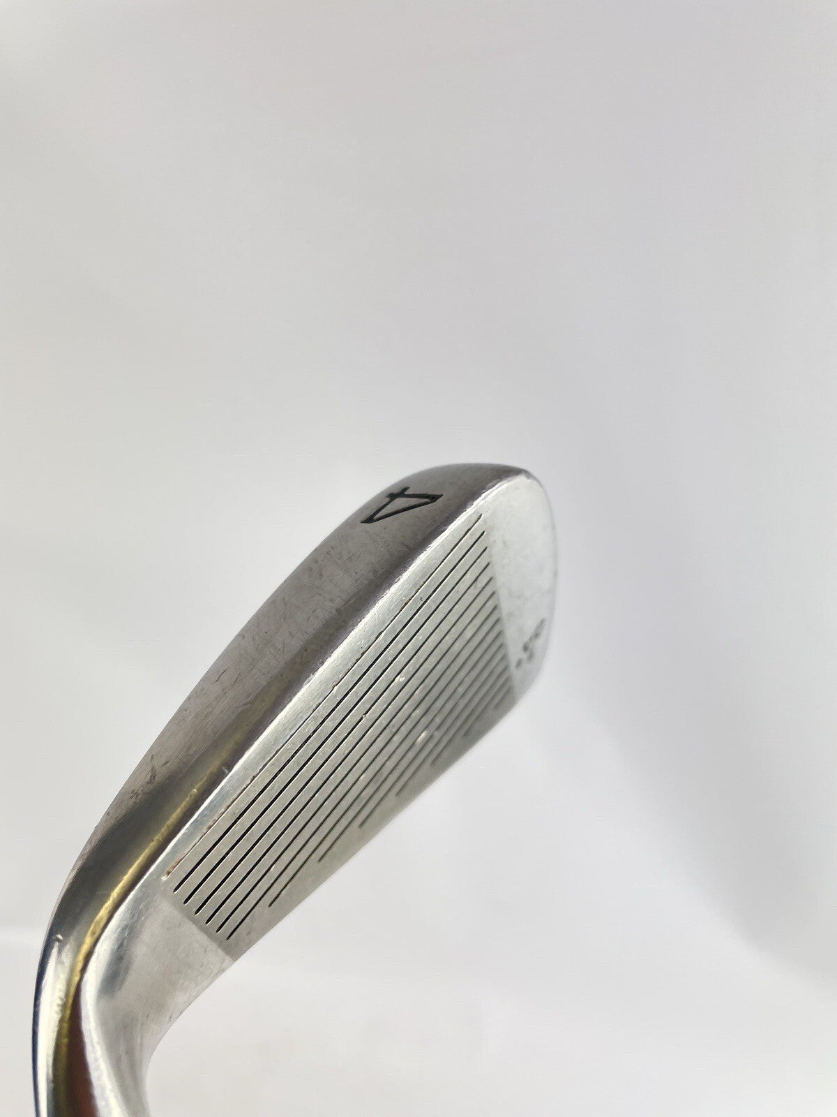 MDD Golf 4 Iron Offset 24* Boron Graphite Stiff Flex /Right /New Grip /84419