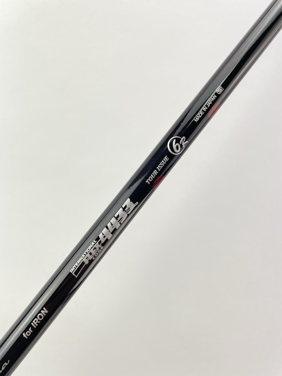 Miyazaki Iron Shaft Regular Flex Graphite 36 /0.355 Tapered /Golf Pride /251774