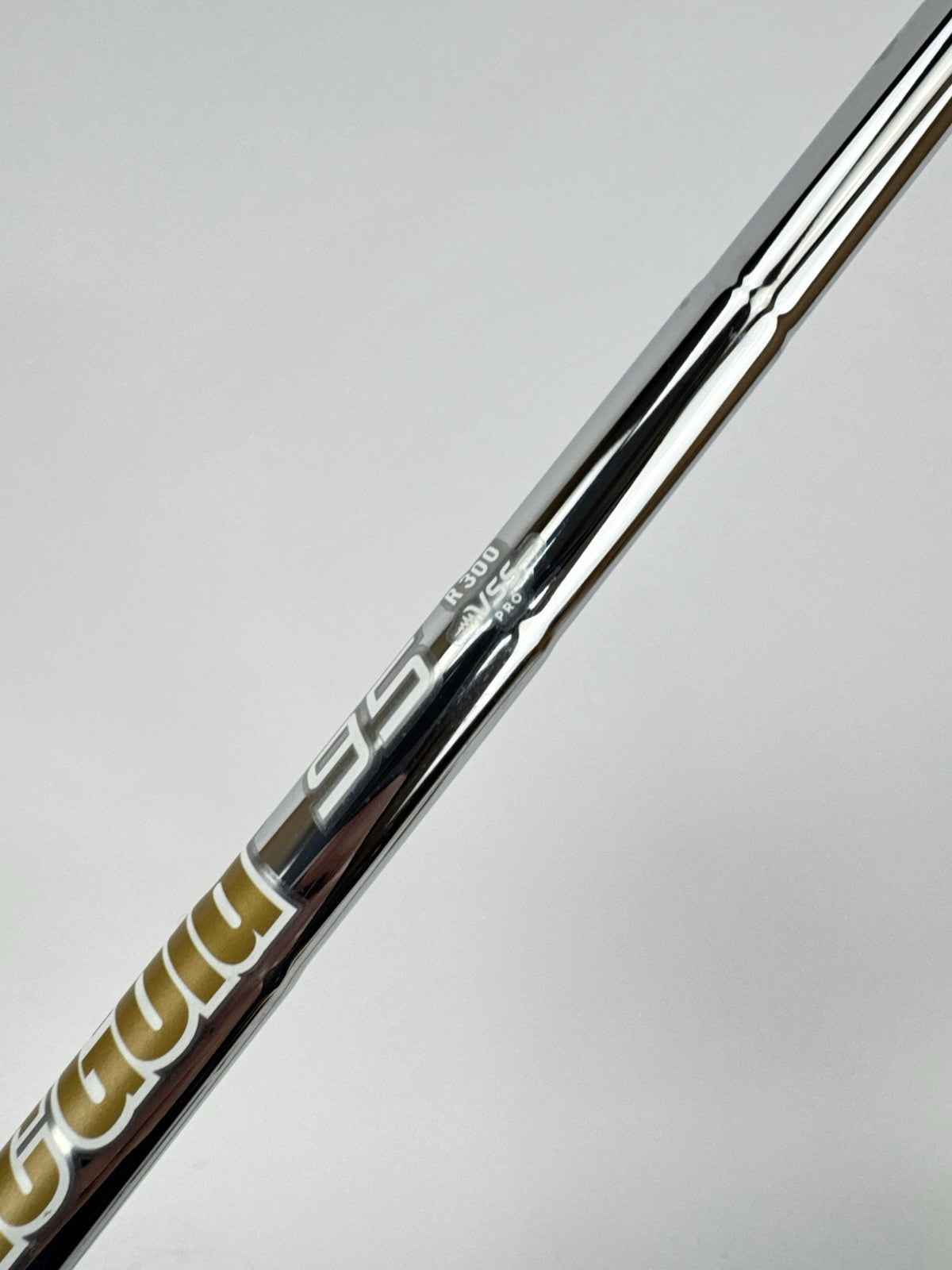 Dynamic Gold 95 Iron Shaft Vss Pro Regular Flex Steel 35.75/0.355 Tapered /332809