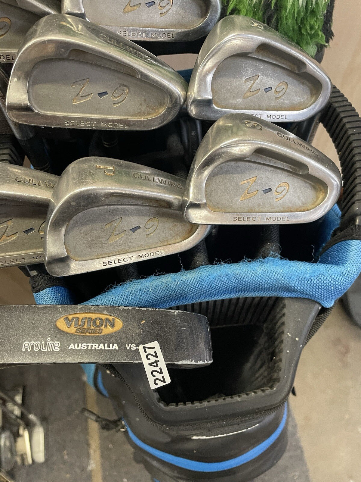 Mens Golf Package Set -1” Regular Flex Graphite 12 Clubs /New Grips /Right /Bag18