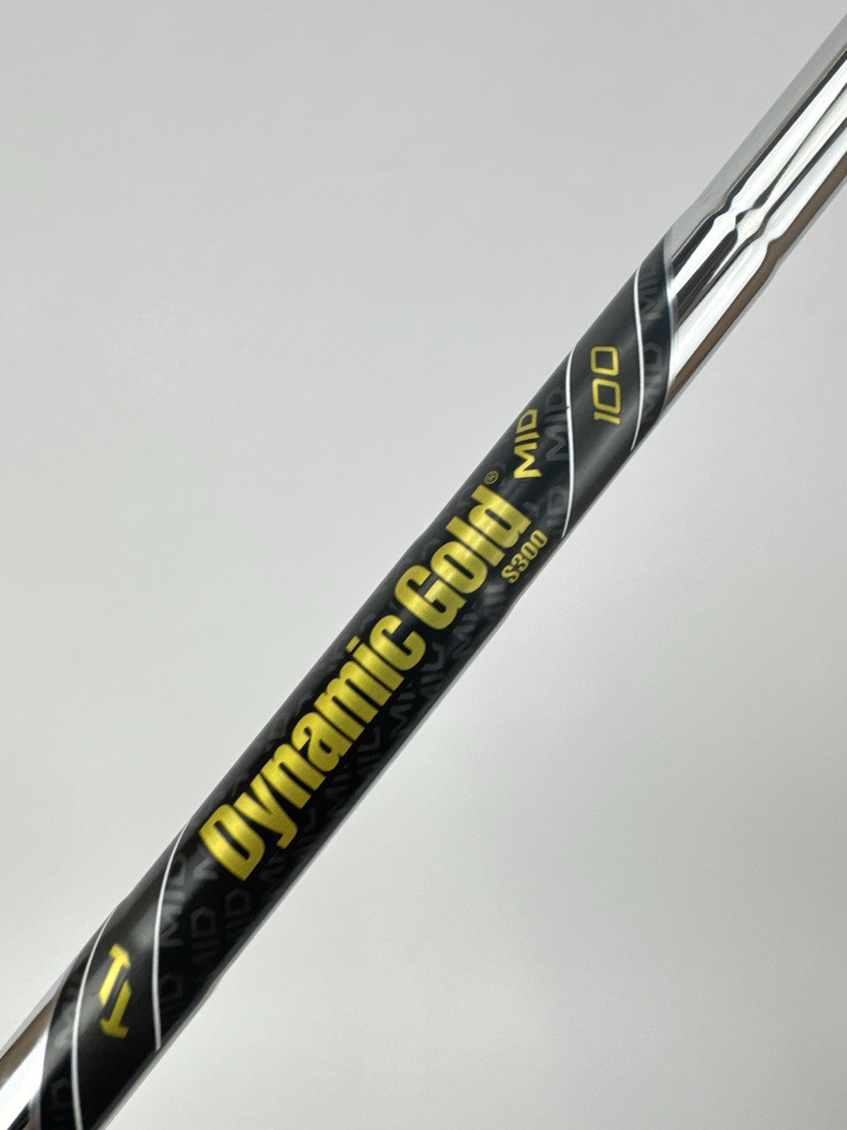 Dynamic Gold Mid 100 Iron Shaft S300 Stiff Flex Steel 35.5”/0.370 Parallel/337063