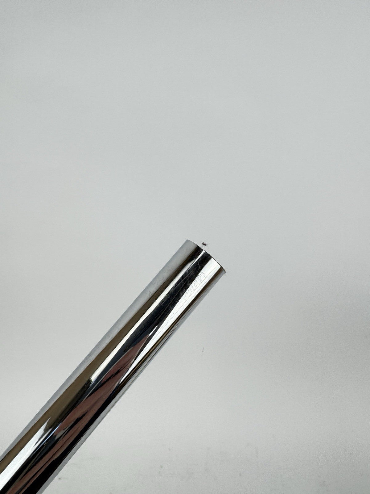 Dynamic Gold Mid 90 Iron Shaft Regular Flex Steel 35" /0.370 Parallel/3200510