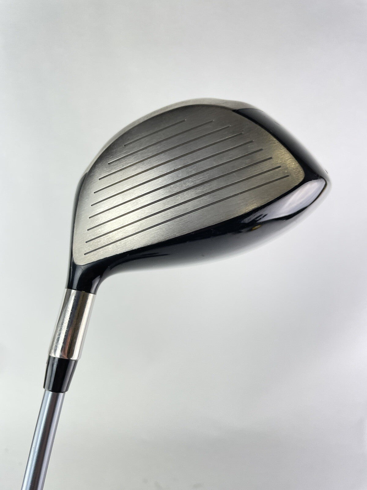 Bridgestone X-Drive Driver 9.5* Matrix Red Tie X Flex Graphite /New Grip /1466310