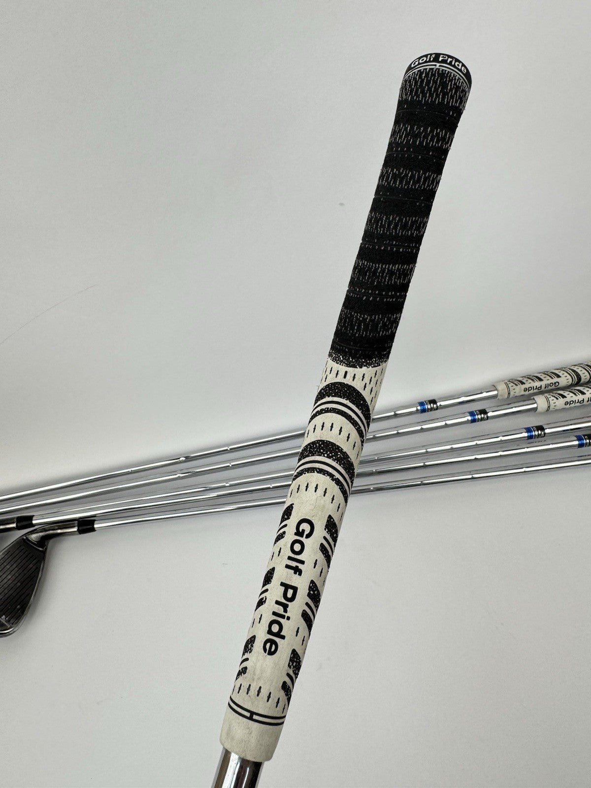 Cobra T Rail Irons Left Handed 5-PW Regular Flex Steel /Midsize Grips /3560610