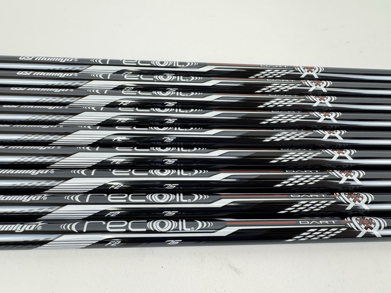 UST Recoil Dart Iron Shaft Set (9) 75 F2 Senior Graphite 41” /0.370 Parallel3