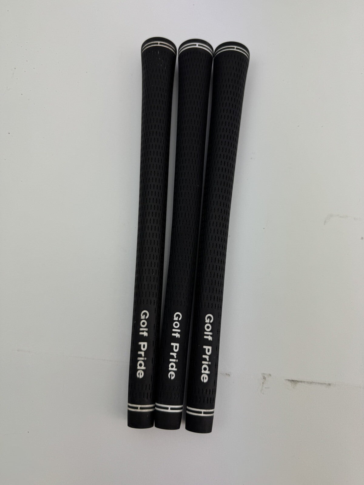 Golf Pride Tour Velvet Grips (3) Men’s Standard /Black /Pulled /215360