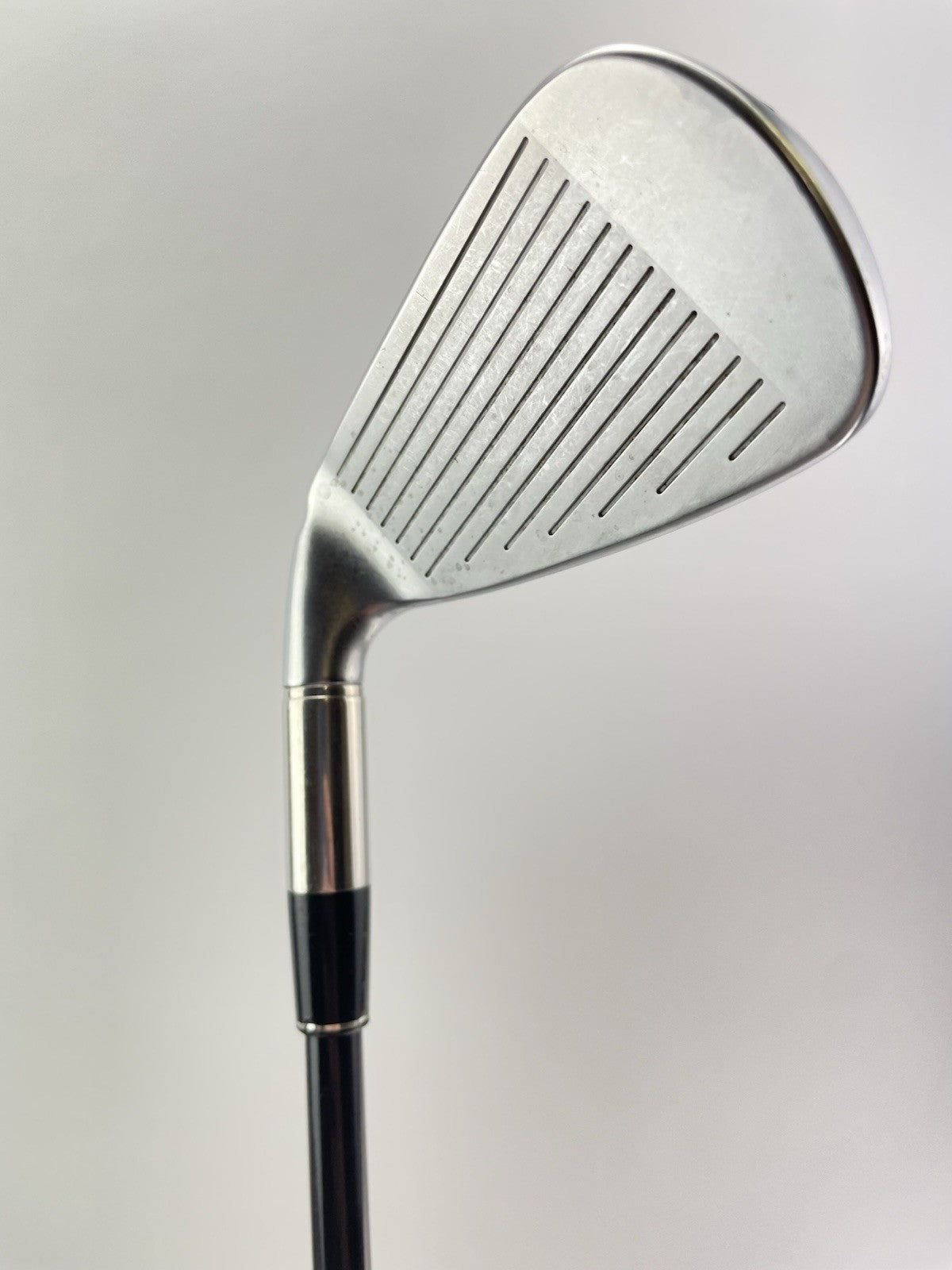 Cleveland Launcher XL 7 Iron 29* Regular Flex Graphite /Right /Demo /299549