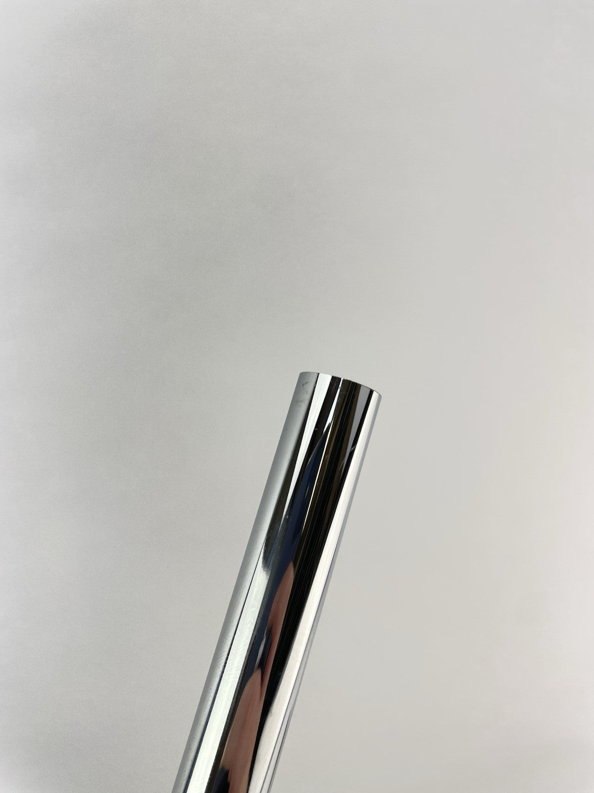 Dynamic Gold 105 Iron Shaft R300 Regular Flex Steel 35.25” /0.355 Tapered /2741410